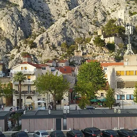 Snow White Apartment Omis Exterior photo